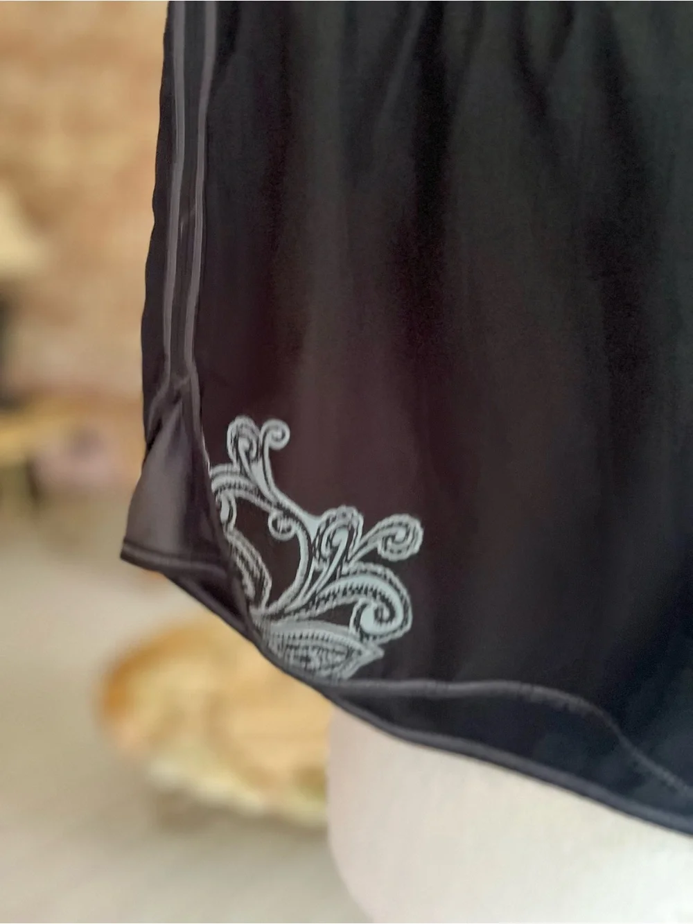 Athleta Tia Black Paisley Shorts L